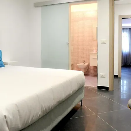 Airport Deluxe Bari