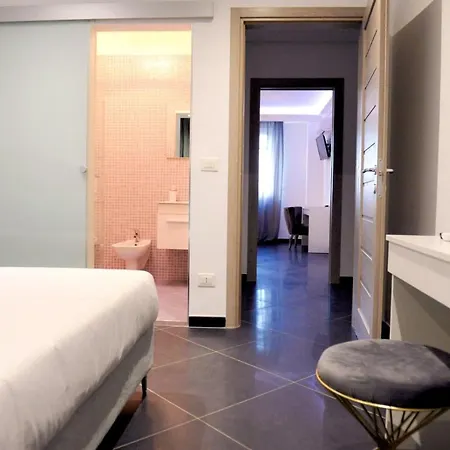 Nocleg ze śniadaniem Airport Deluxe 3*