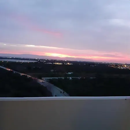 Airport Deluxe 3* Bari