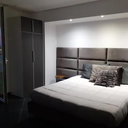 Nocleg ze śniadaniem Airport Deluxe Bari