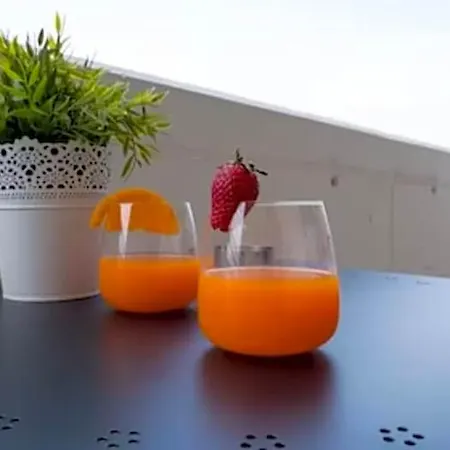 Airport Deluxe Bed & Breakfast